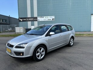 Ford FOCUS Wagon 1.6-16V Futura 101 PK.