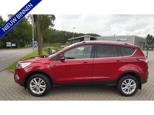 Ford Kuga 1.5 150pk Titanium Trekhaak Navi Xenon Parkassist