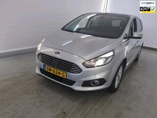 Ford S-Max 1.5 Titanium 7 persoons PDC Camera Pano