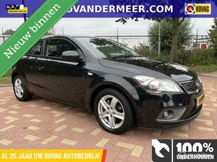 Kia cee'd 1.4 CVVT Seven / Camera / Navigatie / Etc..