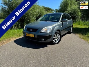 Kia Rio 1.4 X-tra / 5-deurs / Airco / Elektrische Ramen /