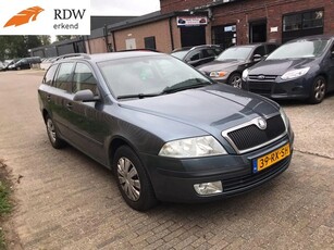 Škoda Octavia Combi 1.6 FSI *Clima *Cruise *PDC (bj 2005)