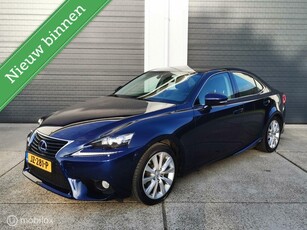 Lexus IS 300h Luxury Line Mark-Levinson