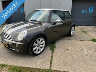 Mini Mini 1.6 Cooper Park Lane Zeer mooi met leer