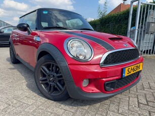 MINI Mini 2.0 143PK COOPER SD AWD!