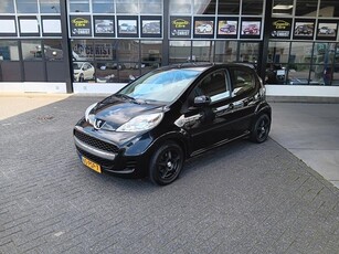 Peugeot 107 1.0-12V XS