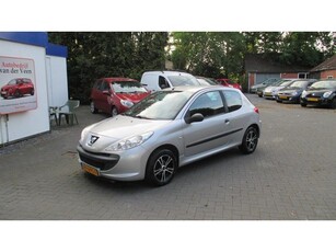 Peugeot 206 + 1.1 XR