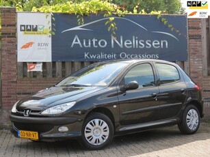 Peugeot 206 1.4-16V Gentry ! VERKOCHT !