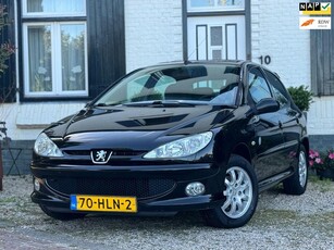 Peugeot 206 1.4 GénérationNaviCruiseNieuwe