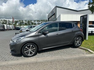 Peugeot 208 1.2 PureTech Allure Camara,Navi,Pdc.lmv