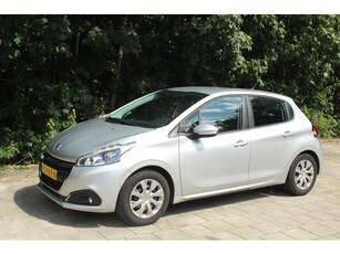 Peugeot 208 1.2 PureTech Blue Lease cruise airco (bj 2017)