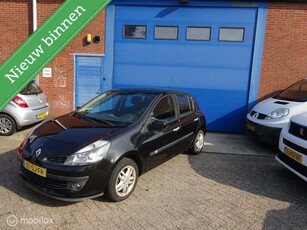 Renault Clio 1.2-16V Dynamique Comfort