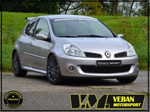 Renault Clio 2.0-16V RS Trackday/ Tracktool/ Sparco