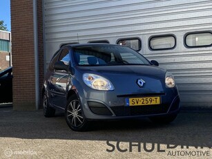 Renault Twingo 1.2 Authentique LEES ADVERTENTIE GOED