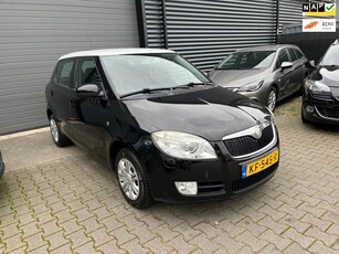 Skoda Fabia 1.4-16V Ambiente STOELVERWARMING/AIRCO