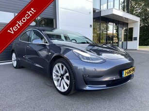 Tesla Model 3 Long Range 75 kWh AutoPilot Trekhaak Pano