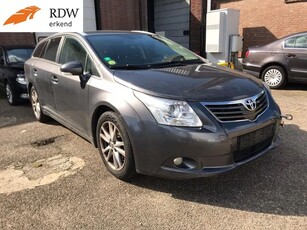 Toyota Avensis wagon 2.0 D-4D e5 *Clima *Cruise *PDC *Navi