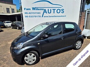 Toyota Aygo 1.0-12V Now Airco 5 drs (bj 2011)