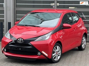 Toyota Aygo 1.0 VVT-i X Camera - Scherm - Cruise Control