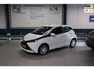 Toyota Aygo 1.0 VVT-i x-cite CAM + CRUISSE + VELG + WHITE