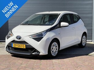 TOYOTA AYGO 1.0 VVT-I X-PLAY LIMITED I APPLE/ANDROID I