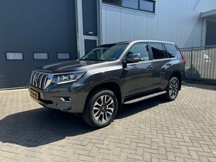 Toyota Land Cruiser 2.8 D-4D-F Professional Van 204PK