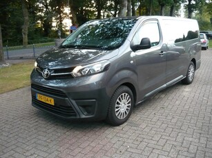 Toyota PROACE 9 persoons lange uitvoering