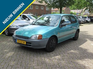 Toyota Starlet 1.3 GXi 2e eig. NW APK+Beurt ZUINIG &