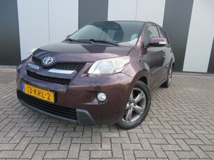 Toyota Urban Cruiser 1.3 VVT-i Dynamic