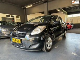 Toyota Yaris 1.0 VVT- i