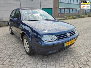 Volkswagen Golf 1.4-16V ( Airco/ 5Deurs )