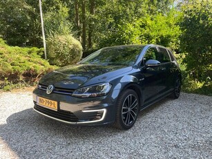 Volkswagen Golf 1.4 TSI GTE Connected Series Org 127.000 km