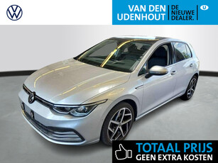 Volkswagen Golf 1.5 TSI 130pk First Edition / Panoramadak / Standkachel / Head-up Display / Massage + Winterset