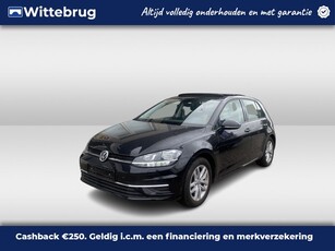 Volkswagen Golf 1.5 TSI Comfortline Business / PANO/ ERGO