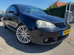 Volkswagen Golf 1.6 FSI 5DRS