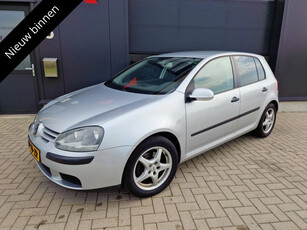 Volkswagen Golf 1.6 FSI Comfortline inruil koopje |Camera|Navi|pdc|