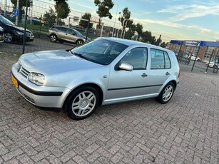 Volkswagen Golf (bj 2001)