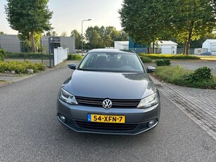 Volkswagen Jetta 1.2 TSI Comfort Executive Line (bj 2012)