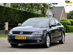 Volkswagen Jetta 1.2 TSI Comfortline NAVI CLIMA