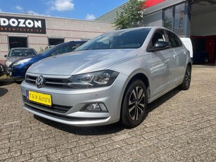 Volkswagen Polo 1.0 MPI Comfortline Business