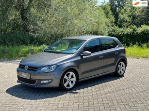 Volkswagen Polo 1.2 TSI Highline NAVI I CLIMA I PDC I