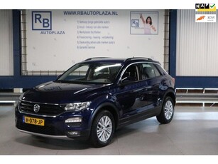 Volkswagen T-Roc 1.0 TSI Style / Stuur verwarming / Cam /