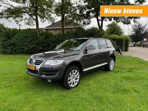 Volkswagen Touareg 3.6 V6 executive - in zeer nette staat Ned. auto met NAP!