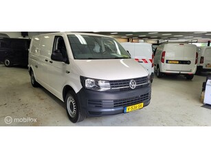 Volkswagen Transporter 2.0 TDI L2H1 Comfortline