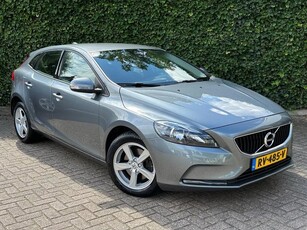 Volvo V40 2.0 T2 NAP Navi Cruise Trekhaak All