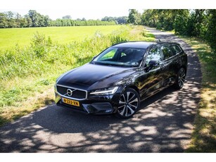 Volvo V60 2.0 T4 Momentum Pro