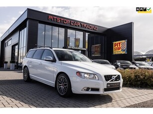 Volvo V70 T4 AUT. R-Design, 180pk, Xenon, Volleder