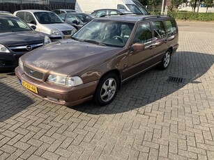 Volvo V70 2.5 Luxury-Line