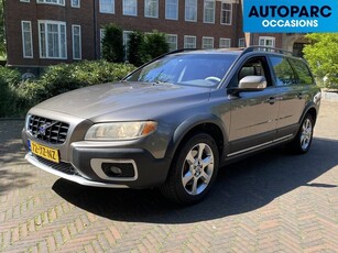 Volvo XC70 3.2 Momentum LEDEREN BEKLEDING, AUTOMAAT, CLIMA