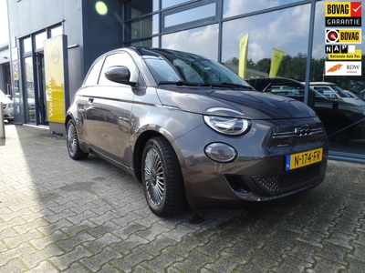 FIAT 500 e Passion 42 kWh Navi Apple Carplay